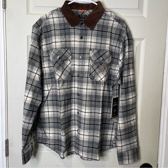 Brixton Builders Bowery Standard Fit Plaid Flannel Water Repellent Snap-Up Shirt